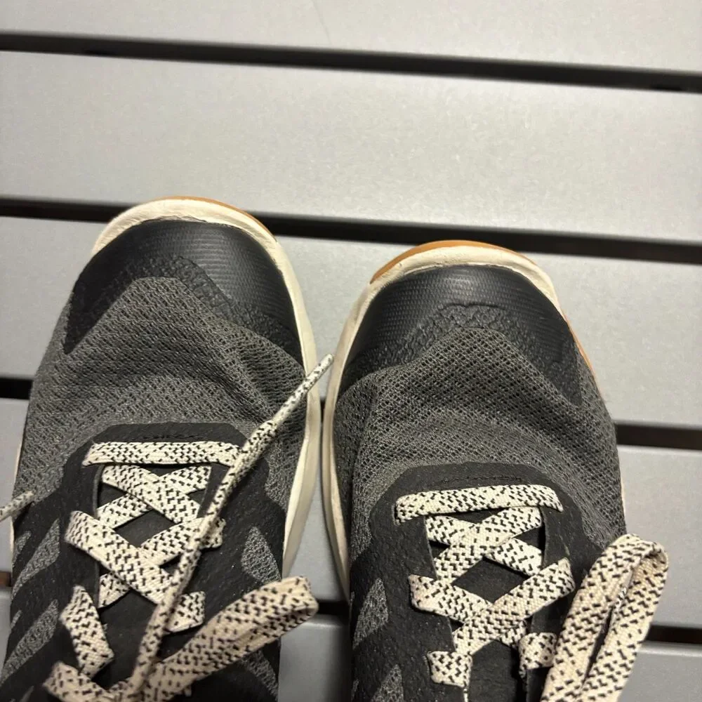 Salomon these shoes